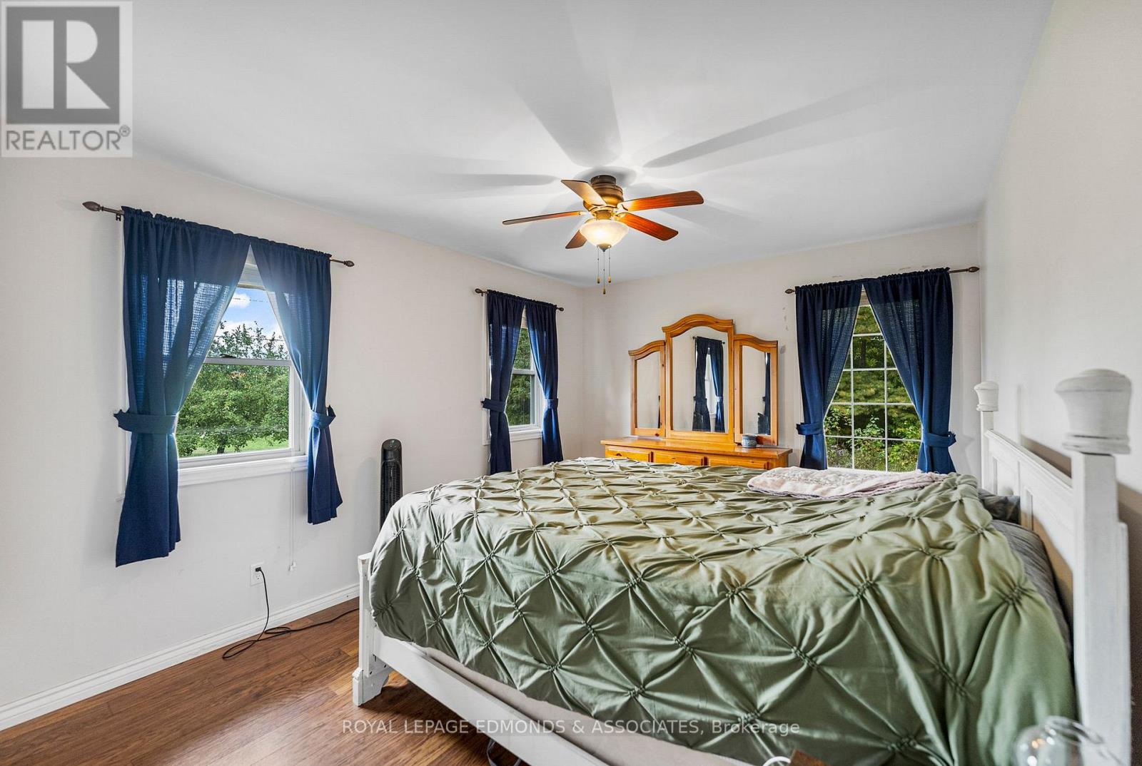 113 Golf Course Road, Laurentian Valley, Ontario  K8A 7B1 - Photo 42 - X12706974