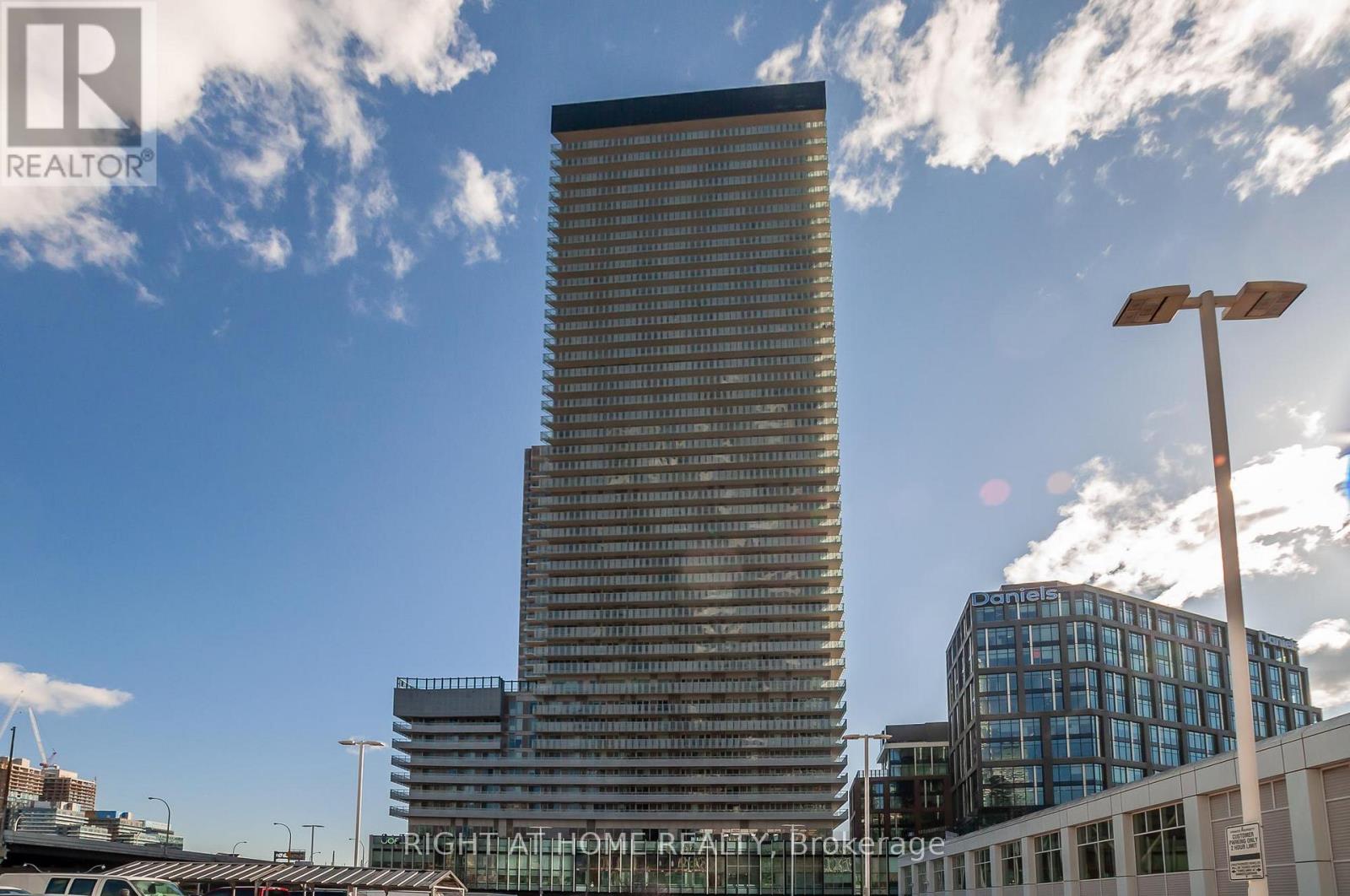 602 - 15 LOWER JARVIS STREET, Toronto, Ontario