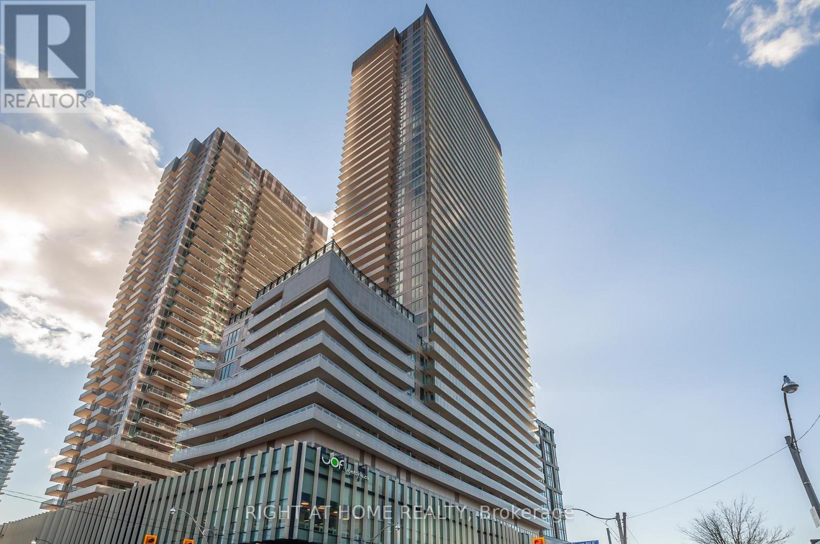 602 - 15 Lower Jarvis Street, Toronto, Ontario  M5E 0C4 - Photo 2 - C12707004