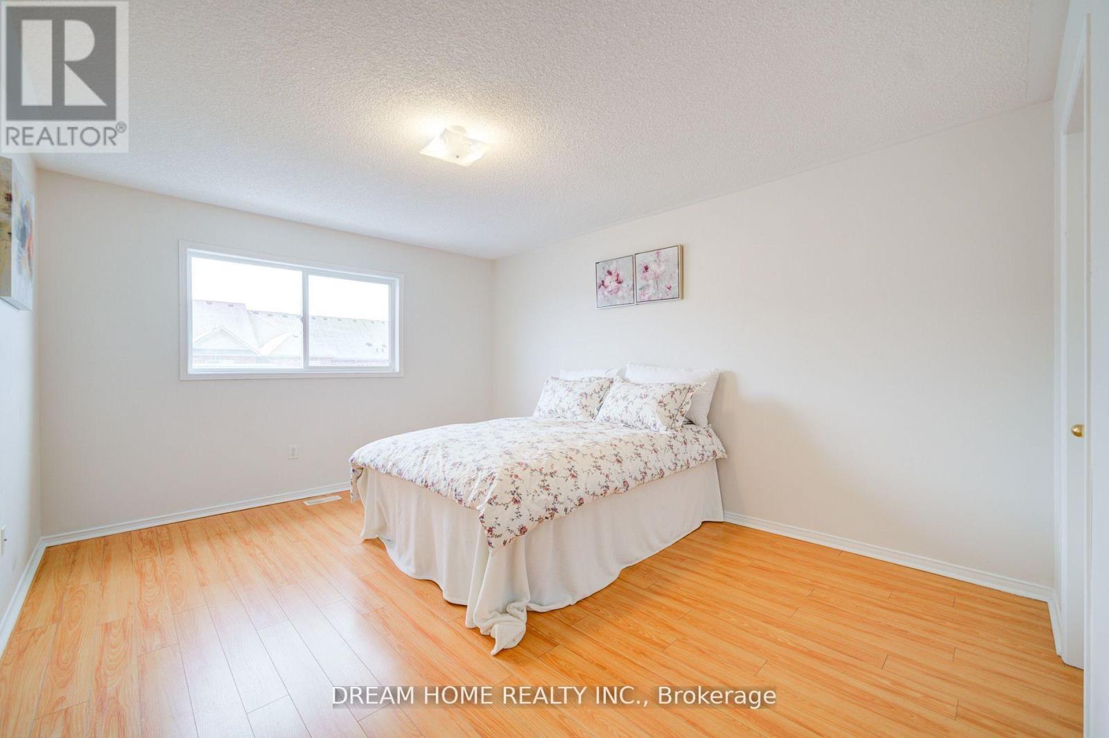 69 Omega Street, Markham, Ontario  L6E 1P2 - Photo 13 - N12706998