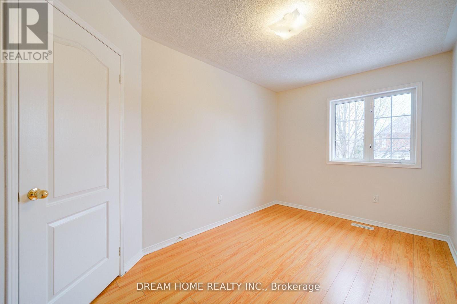 69 Omega Street, Markham, Ontario  L6E 1P2 - Photo 17 - N12706998