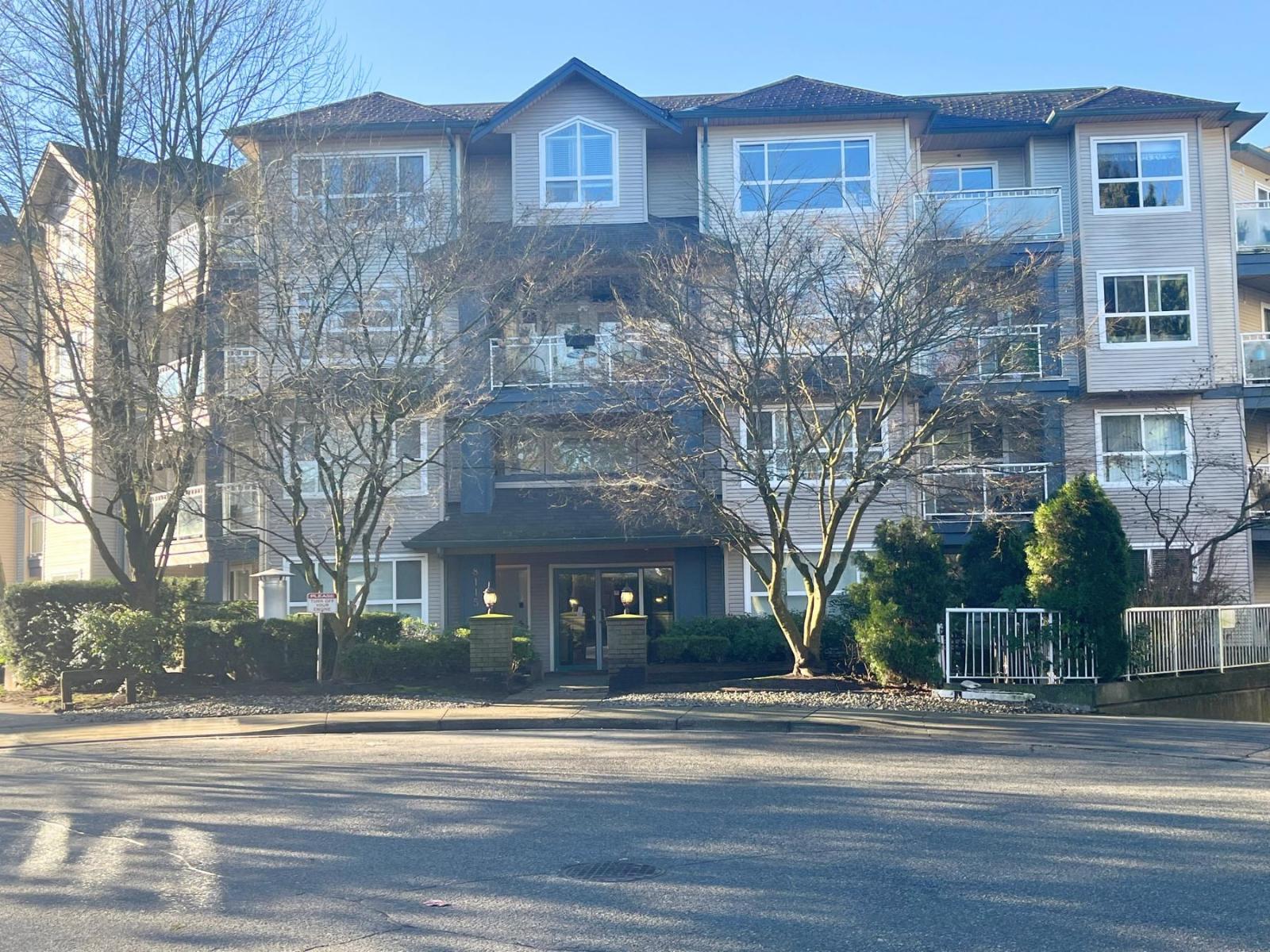 206 8115 121a Street, Surrey, British Columbia  V3W 1J2 - Photo 2 - R3076860