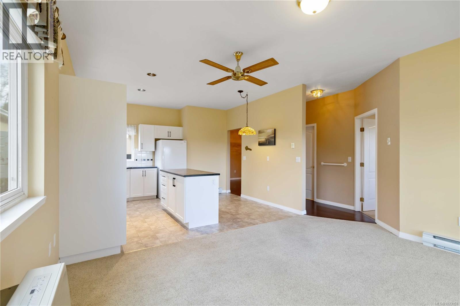 7 4291 Quadra St, Saanich, British Columbia  V8X 1L5 - Photo 13 - 1023151