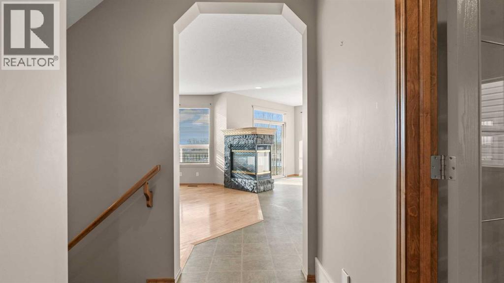99 Tuscany Ridge Terrace Nw, Calgary, Alberta  T3L 3A6 - Photo 11 - A2278869