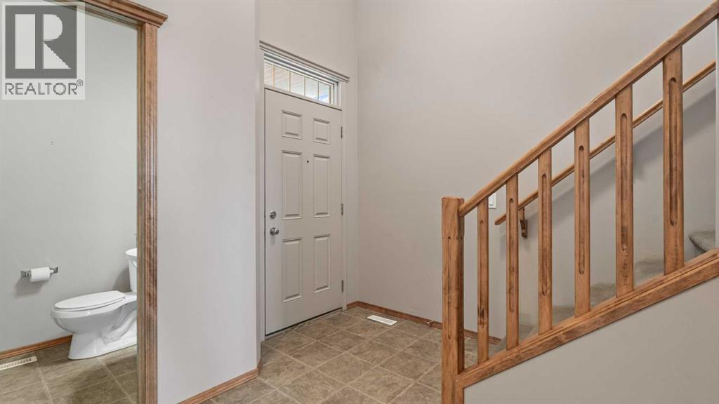 99 Tuscany Ridge Terrace Nw, Calgary, Alberta  T3L 3A6 - Photo 7 - A2278869