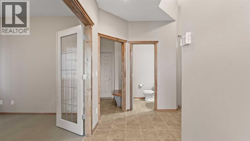 99 Tuscany Ridge Terrace Nw, Calgary, Alberta  T3L 3A6 - Photo 8 - A2278869