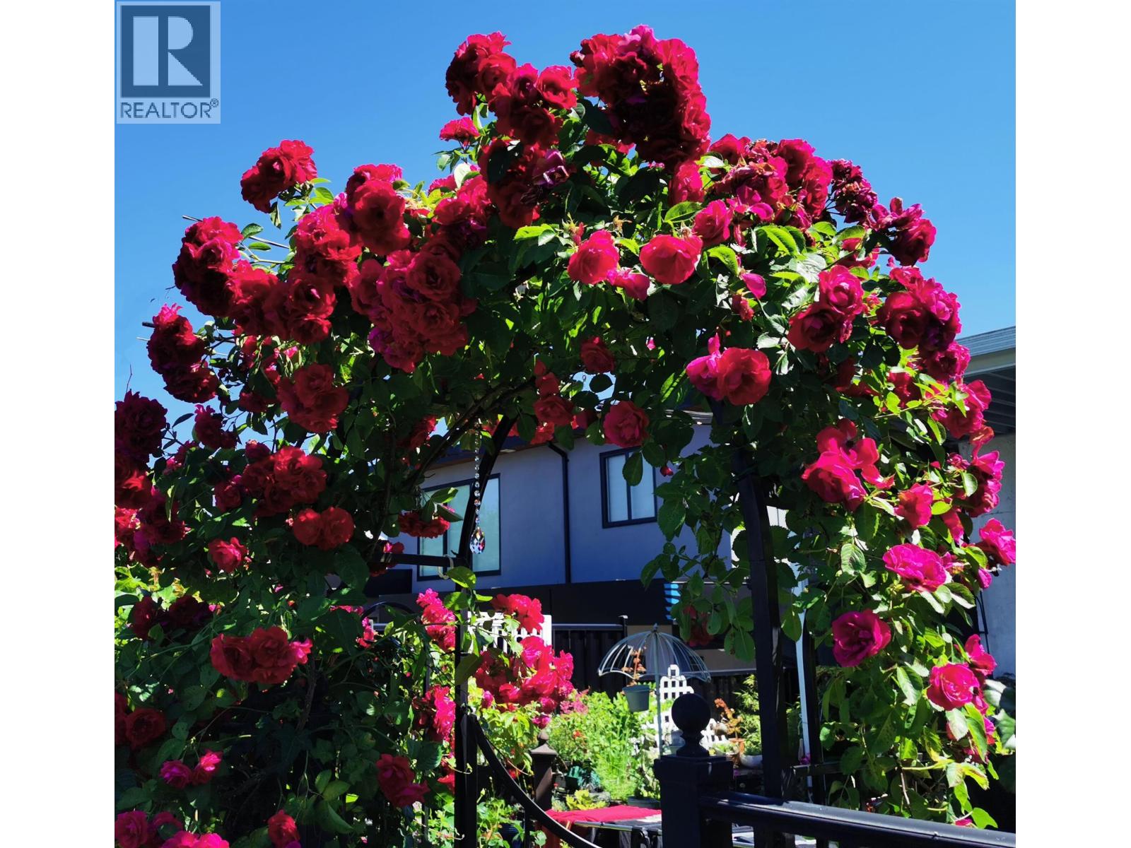 6593 Lochdale Street, Burnaby, British Columbia  V5B 2M7 - Photo 6 - R3080316