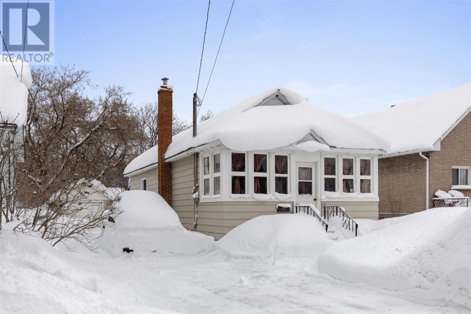 92 Wallace TER, Sault Ste. Marie, Ontario