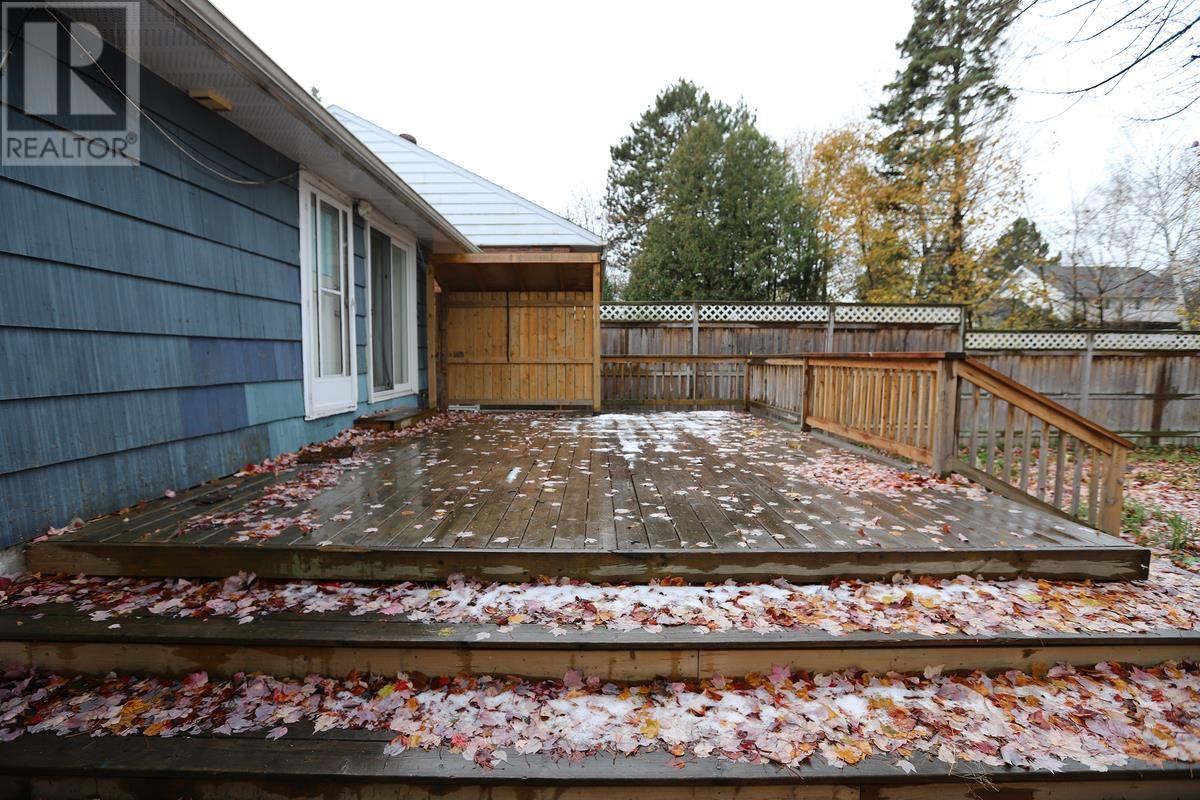 85 Shannon Rd, Sault Ste. Marie, Ontario  P6A 4J6 - Photo 5 - SM260052