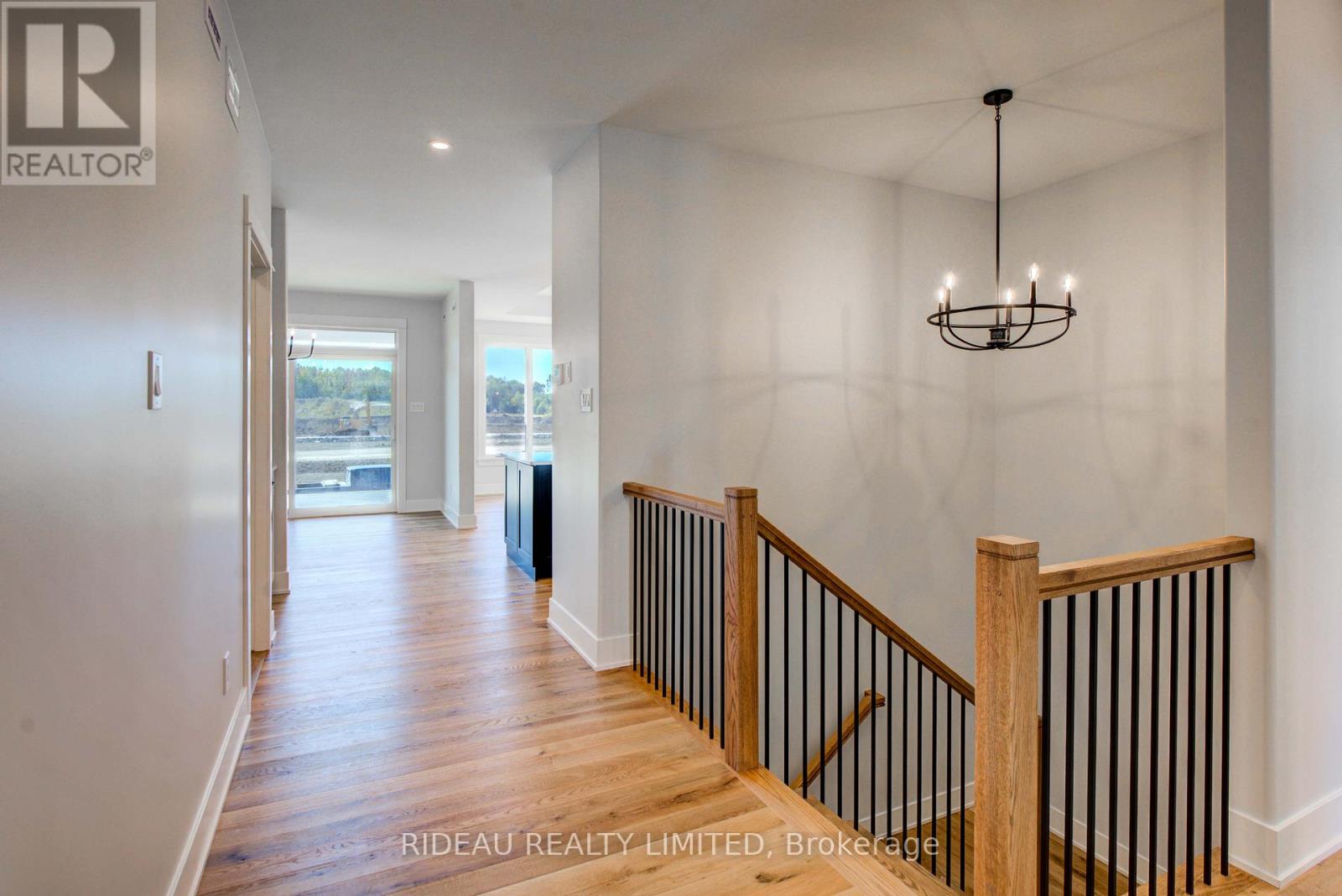 110 Hearthside Drive, Westport, Ontario  K0G 1X0 - Photo 5 - X12191141