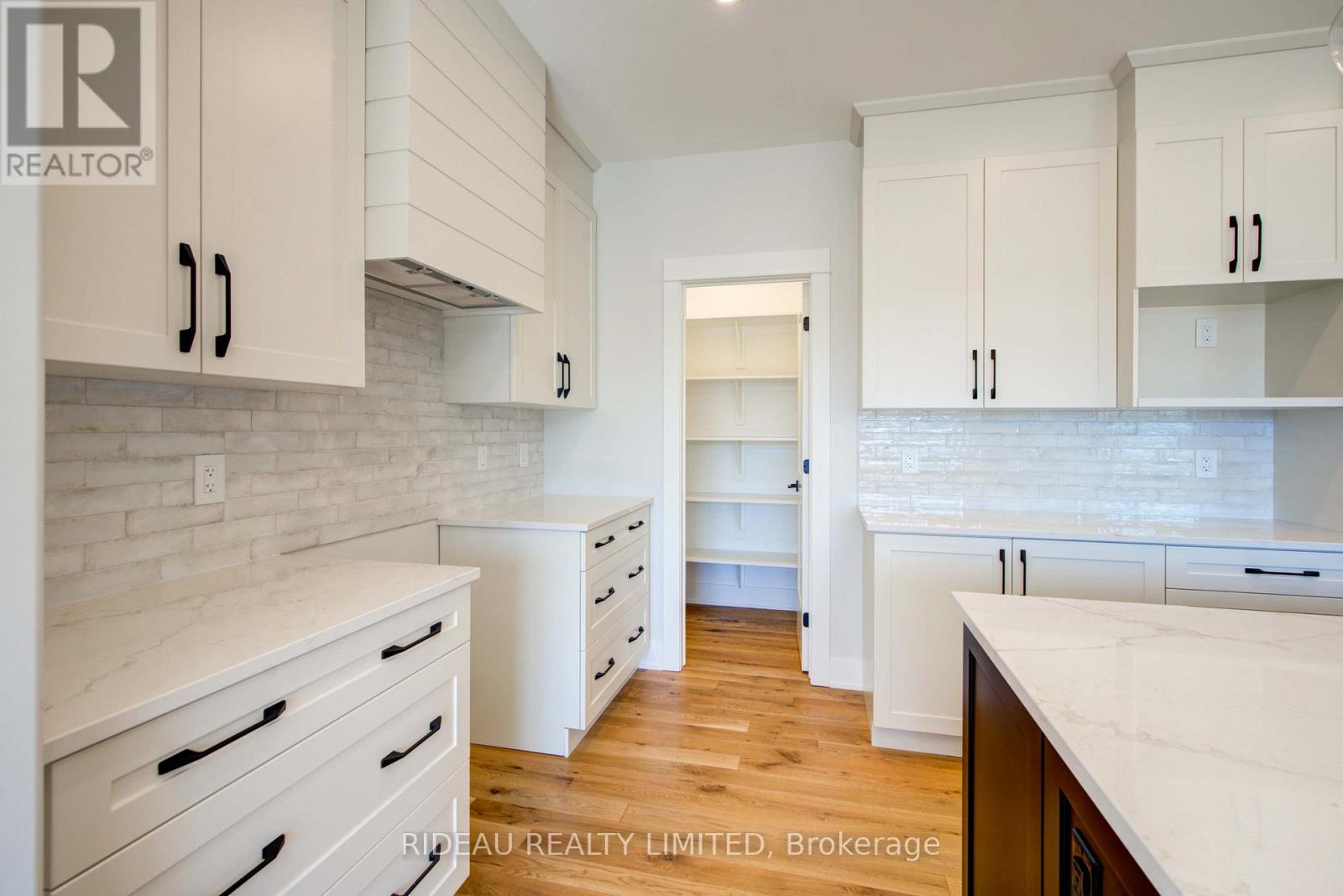 110 Hearthside Drive, Westport, Ontario  K0G 1X0 - Photo 8 - X12191141