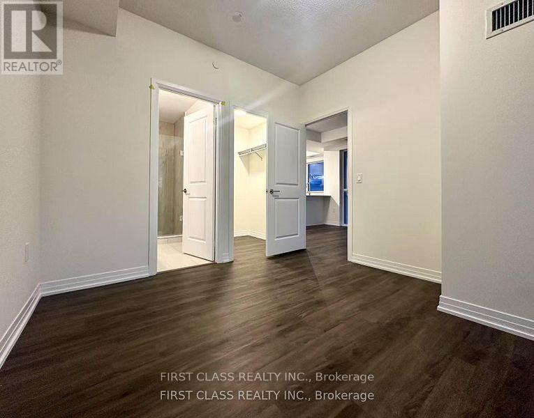 2706 - 15 Watergarden Drive, Mississauga, Ontario  L5R 0H4 - Photo 6 - W12707020