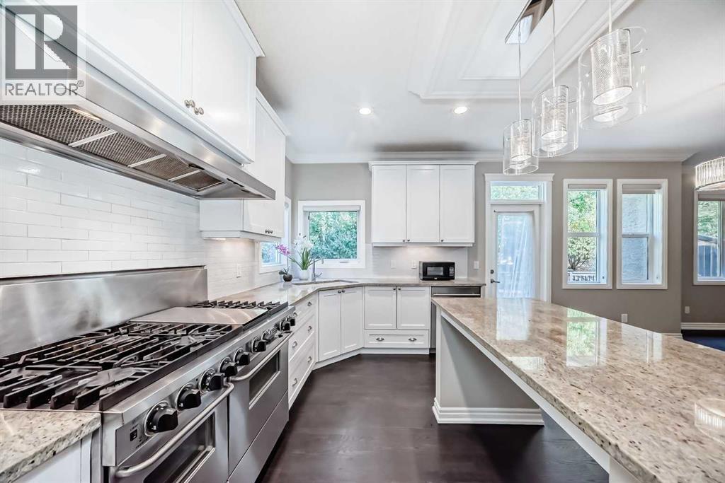 173 Aspenshire Drive Sw, Calgary, Alberta  T3H 0P5 - Photo 4 - A2279977