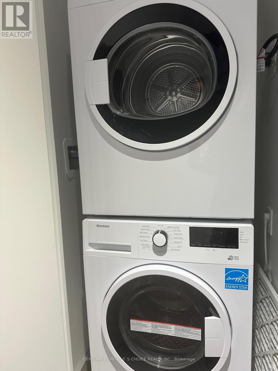 4805 - 8 Wellesley Street W, Toronto, Ontario  M4Y 0J5 - Photo 12 - C12707034