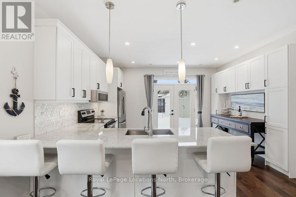 95 Wally Drive, Wasaga Beach, Ontario  L9Z 0G5 - Photo 11 - S12706006