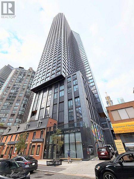 4805 - 8 Wellesley Street W, Toronto, Ontario  M4Y 0J5 - Photo 3 - C12707034