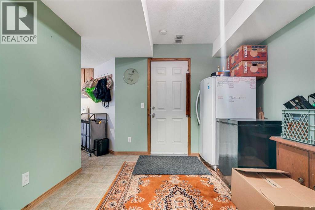 112 6 Avenue, Strathmore, Alberta  T1P 1B8 - Photo 29 - A2279141