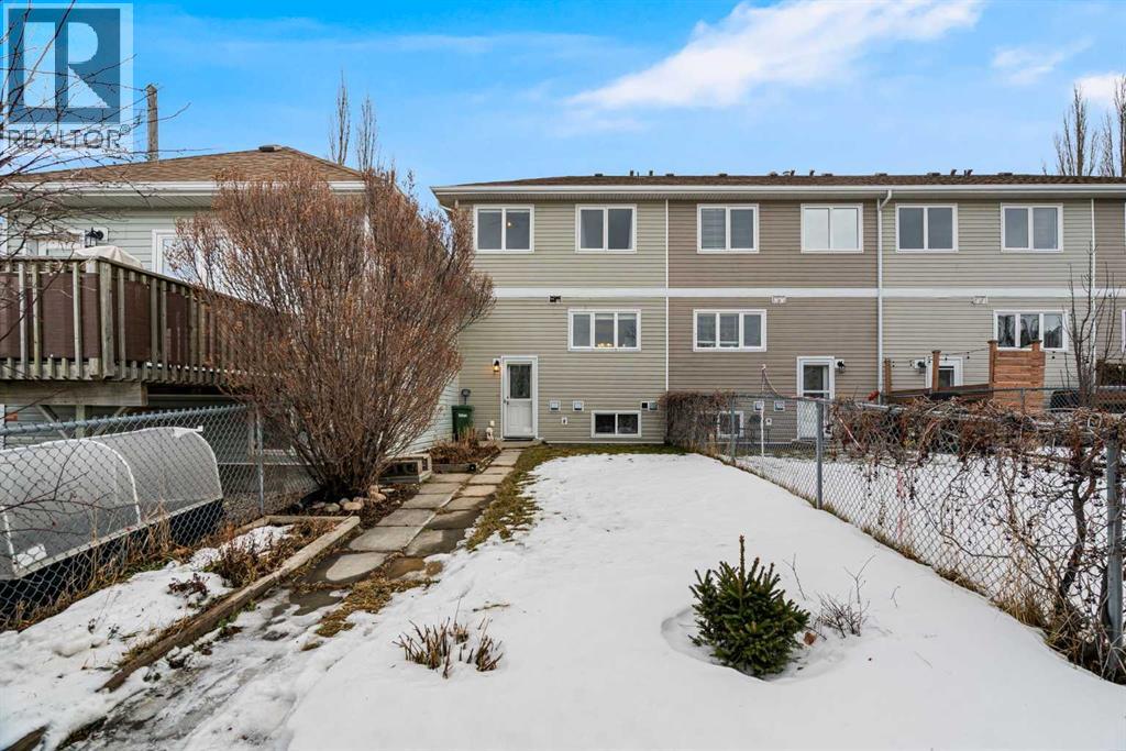 112 6 Avenue, Strathmore, Alberta  T1P 1B8 - Photo 36 - A2279141