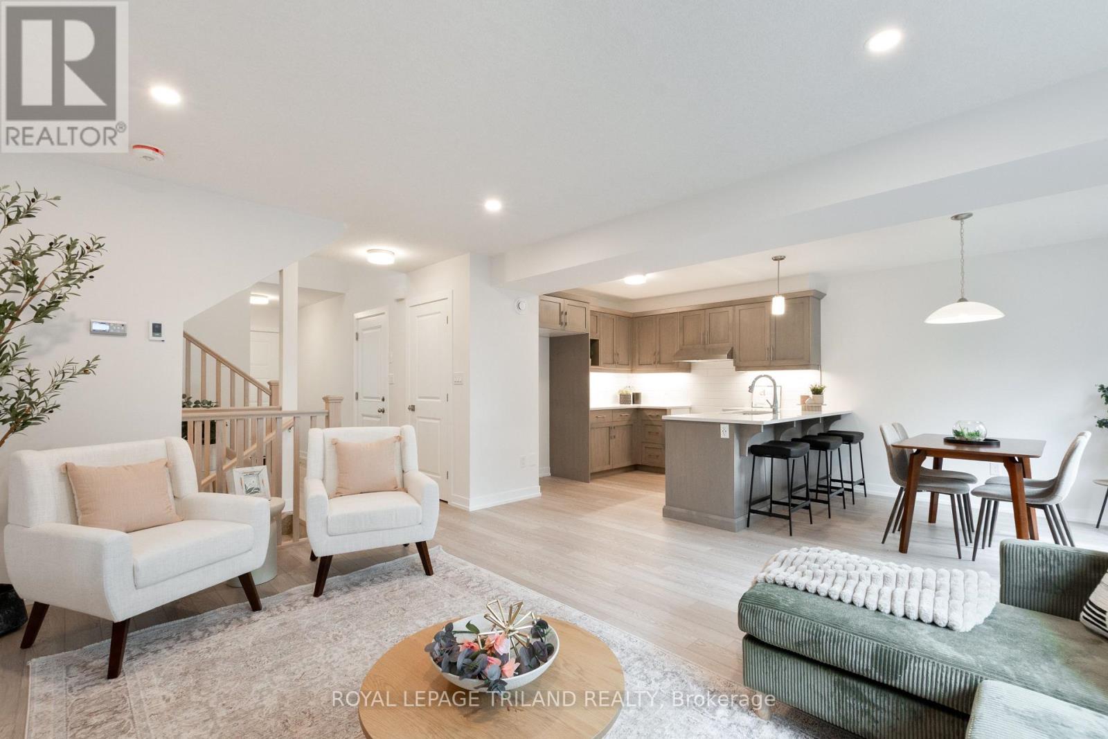 143 Styles Drive, St. Thomas, Ontario  N5R 0R1 - Photo 9 - X12707040