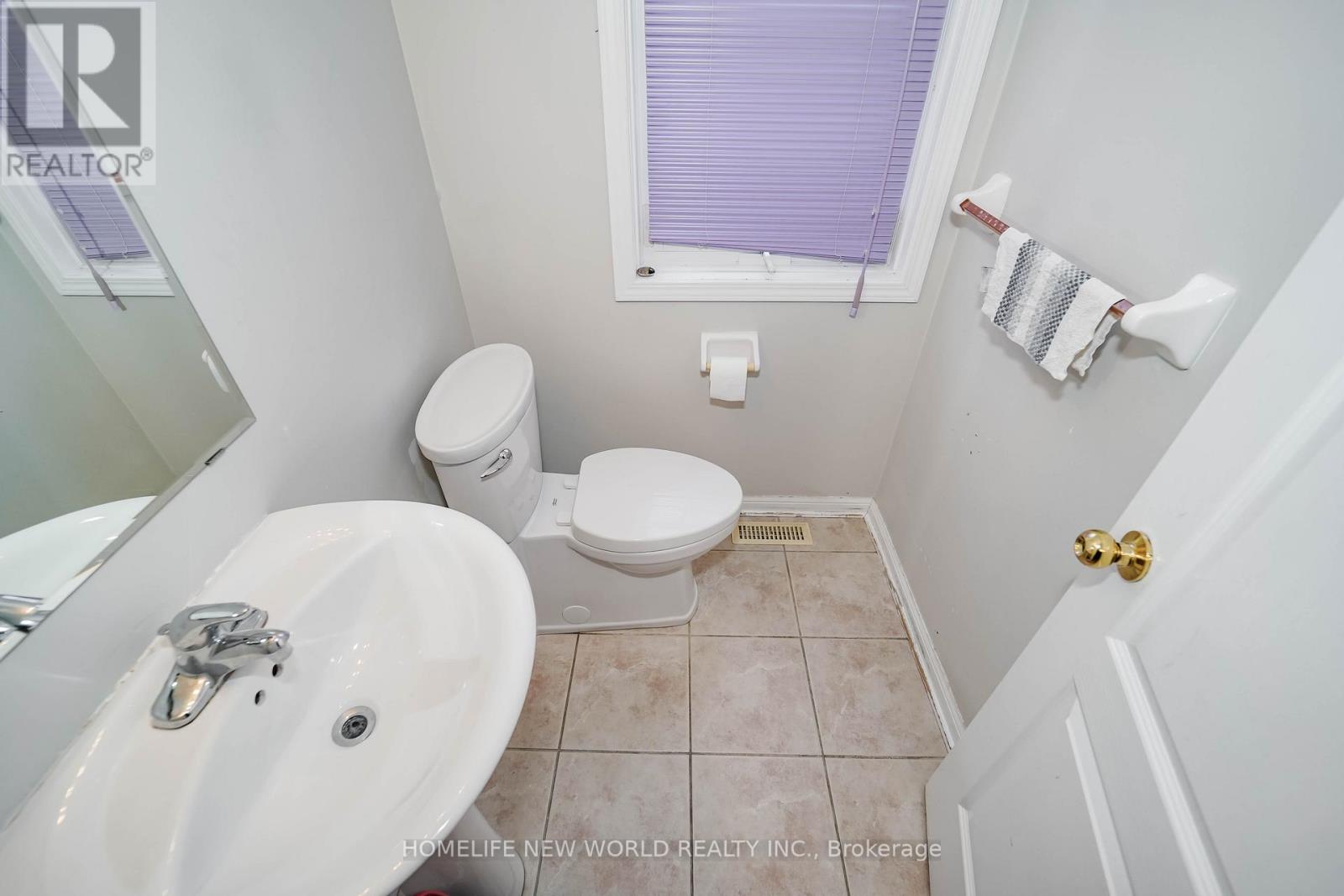 24 Nakina Way, Markham, Ontario  L3R 5Y7 - Photo 11 - N12707050