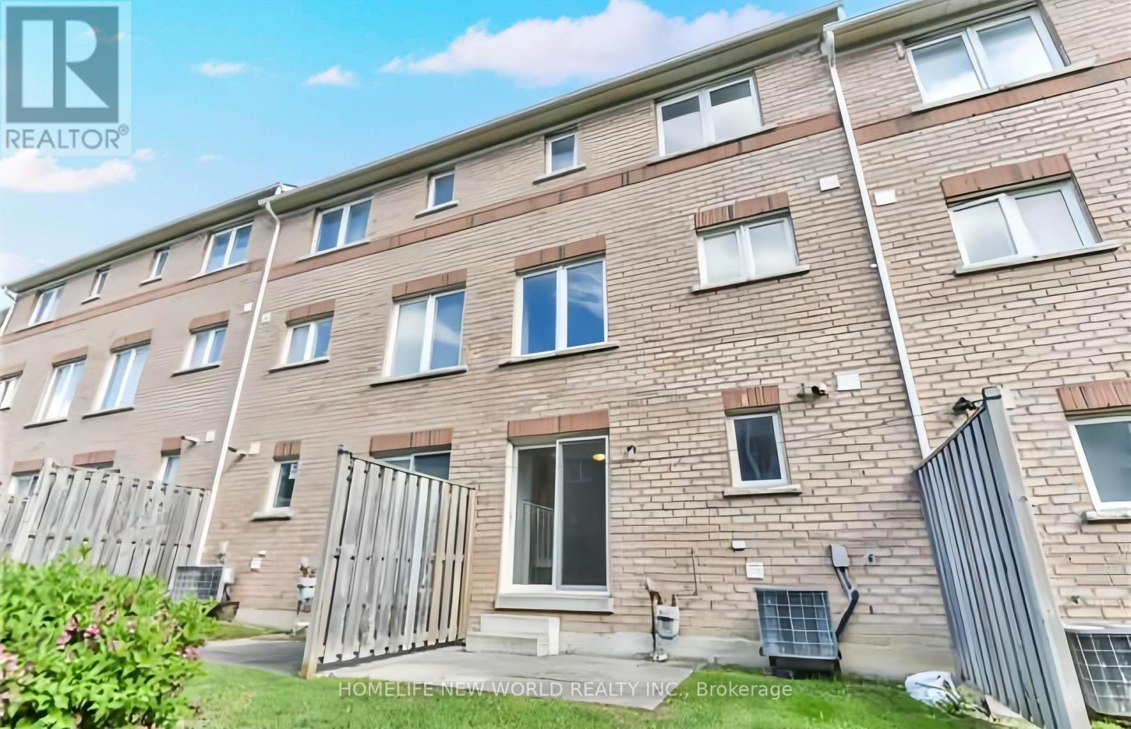 24 Nakina Way, Markham, Ontario  L3R 5Y7 - Photo 19 - N12707050