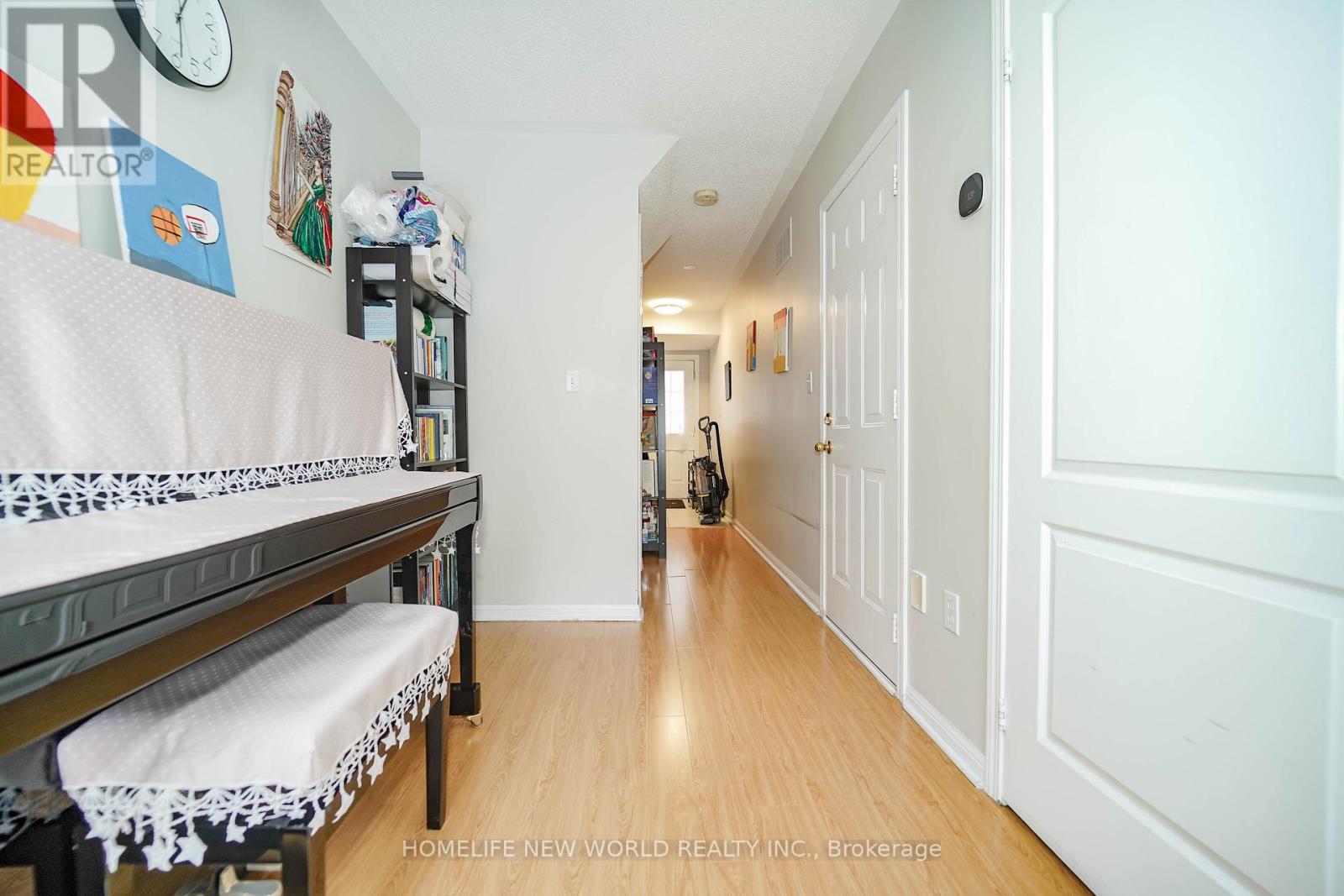 24 Nakina Way, Markham, Ontario  L3R 5Y7 - Photo 2 - N12707050