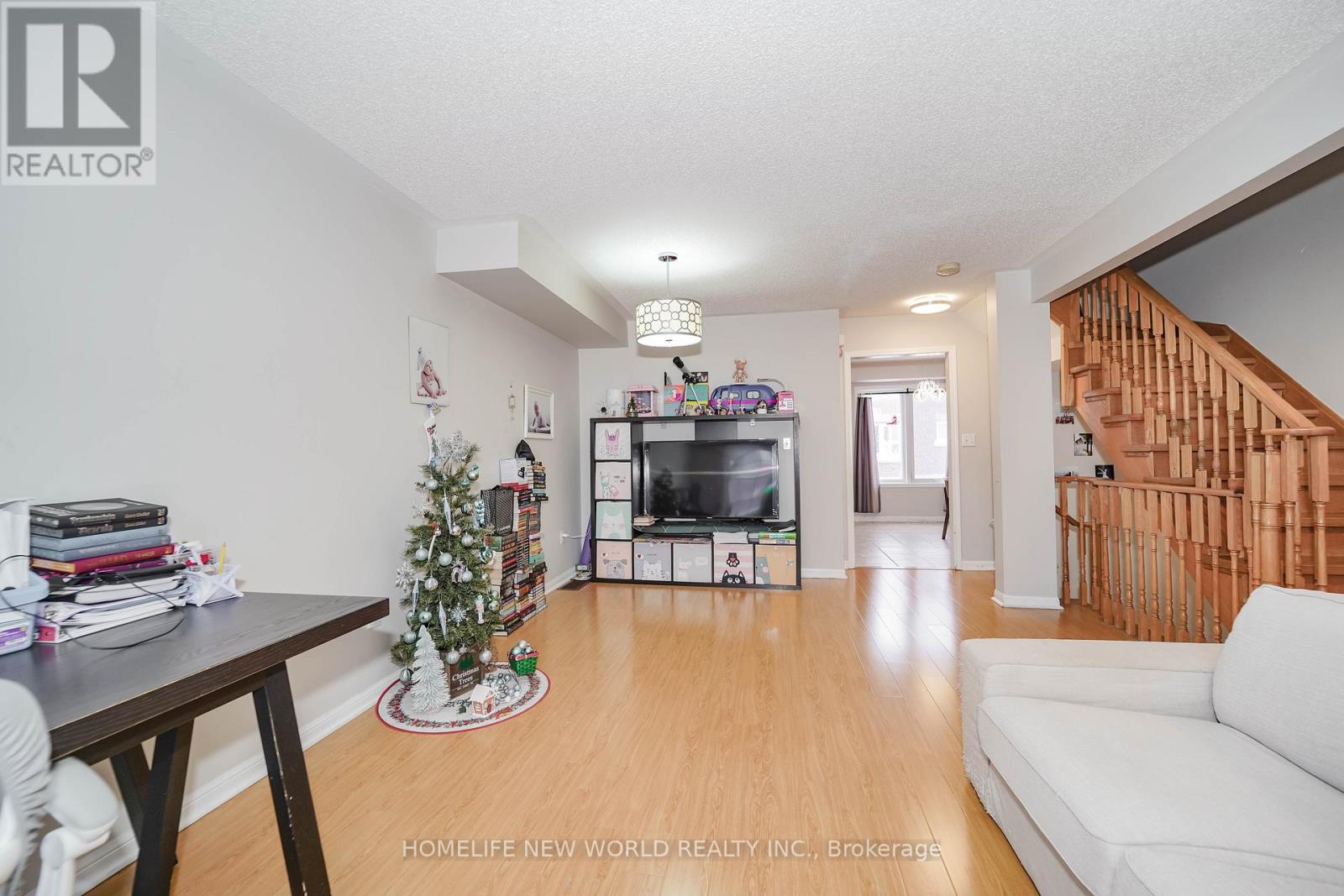 24 Nakina Way, Markham, Ontario  L3R 5Y7 - Photo 7 - N12707050