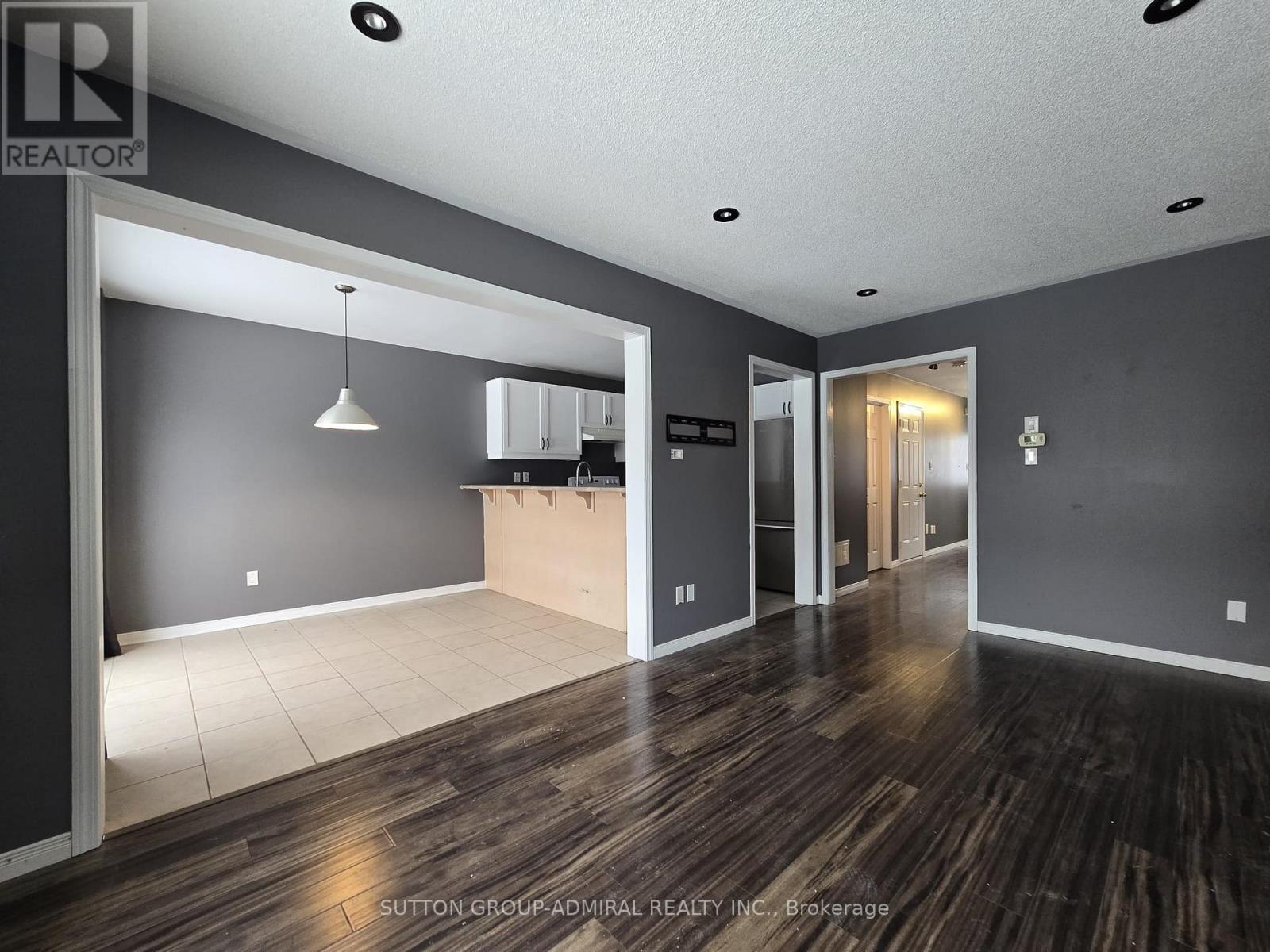 152 Stonemount Crescent, Essa, Ontario  L0M 1B4 - Photo 10 - N12707056