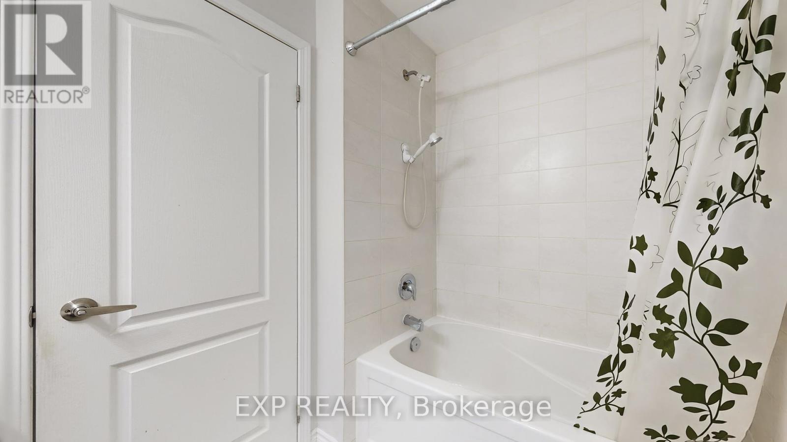 27 Leadenhall Road, Brampton, Ontario  L7A 4G3 - Photo 16 - W12707048