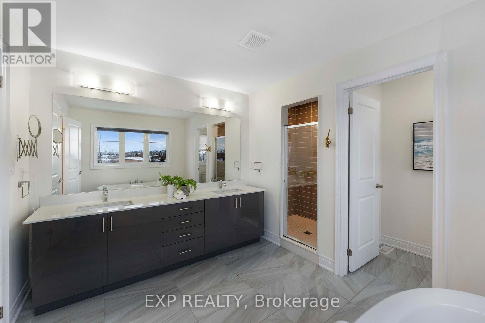 429 Parent Place, Milton, Ontario  L9E 1L2 - Photo 21 - W12707060