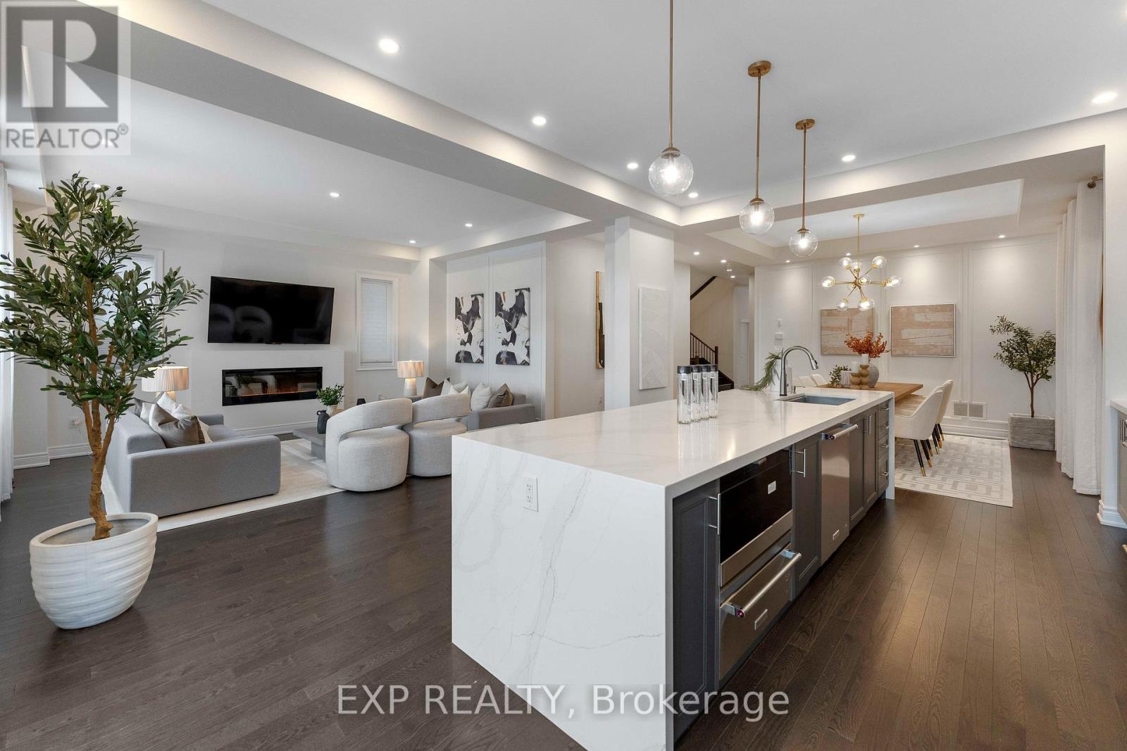 429 Parent Place, Milton, Ontario  L9E 1L2 - Photo 8 - W12707060