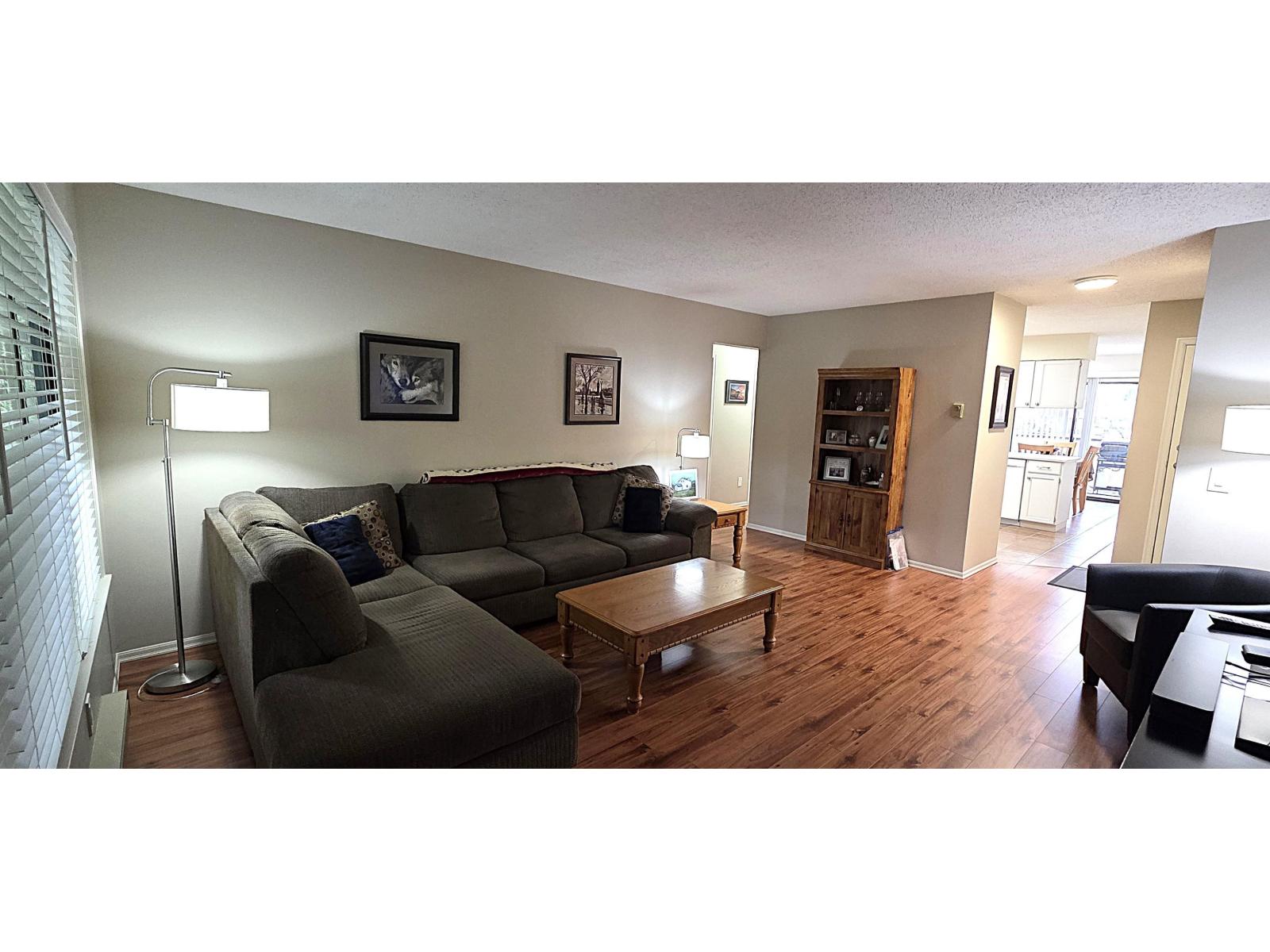 8 32959 George Ferguson Way, Abbotsford, British Columbia  V2S 7W9 - Photo 5 - R3079250