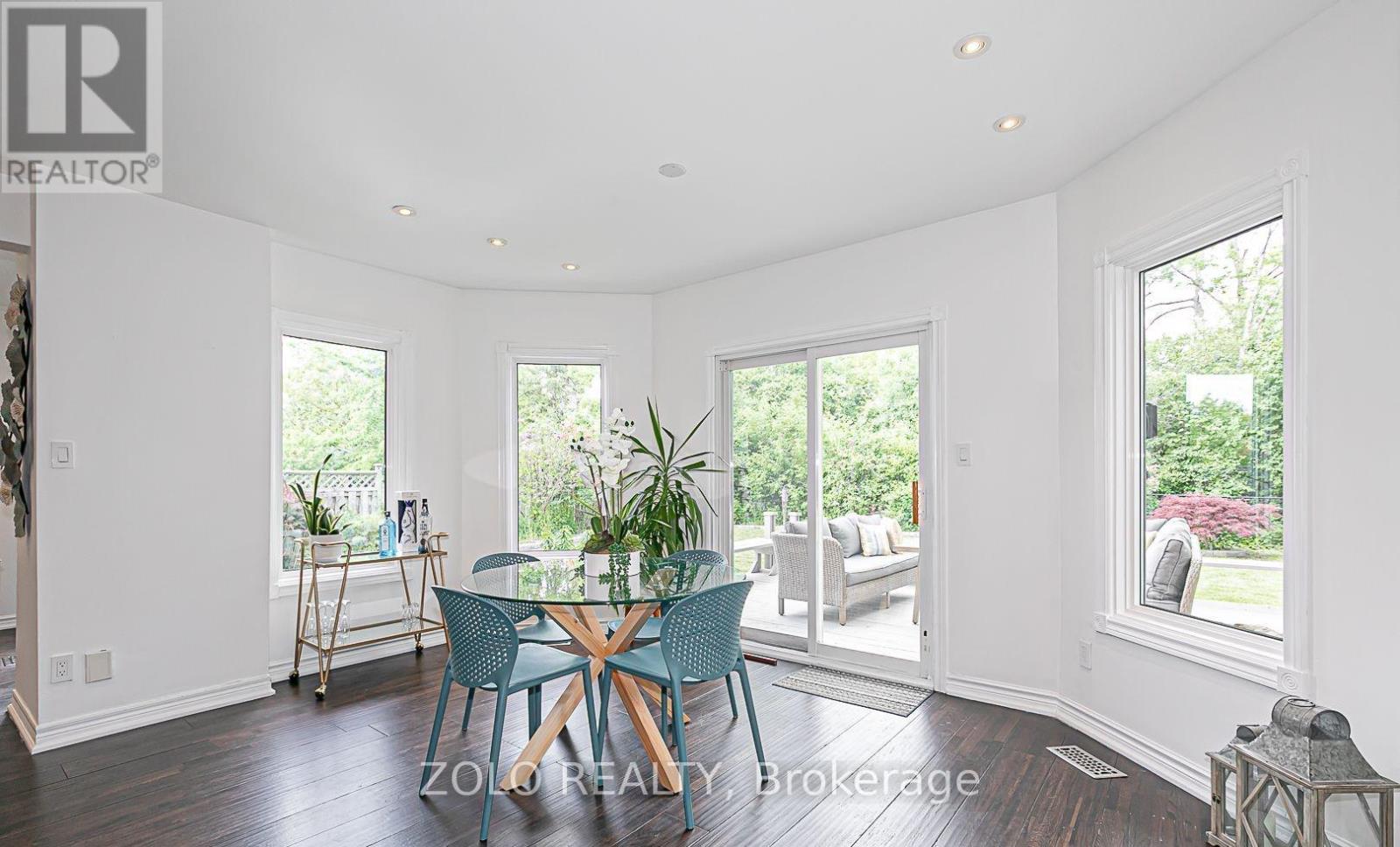 17 Hart Street, Richmond Hill, Ontario  L4C 8X2 - Photo 15 - N12707064