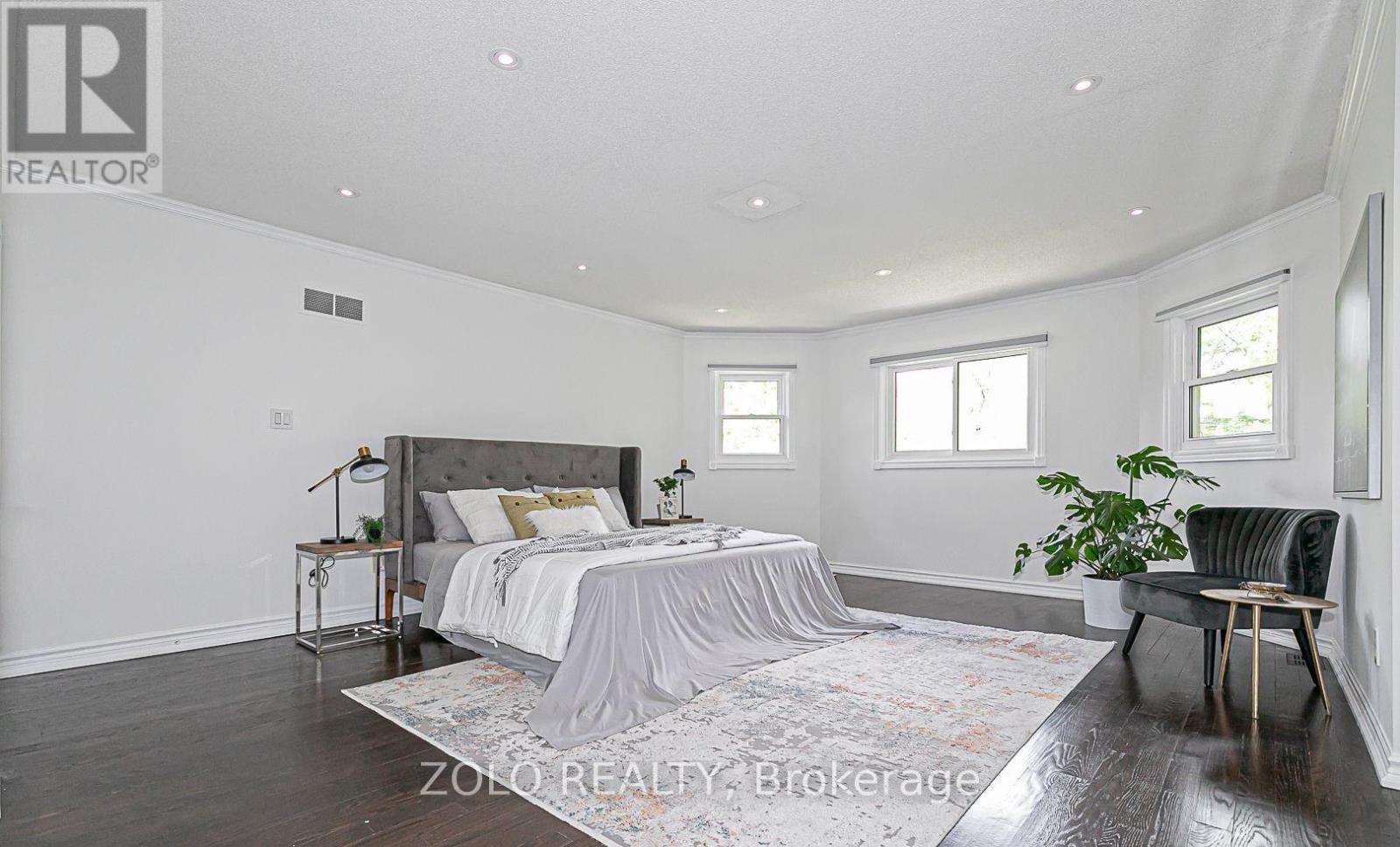 17 Hart Street, Richmond Hill, Ontario  L4C 8X2 - Photo 23 - N12707064