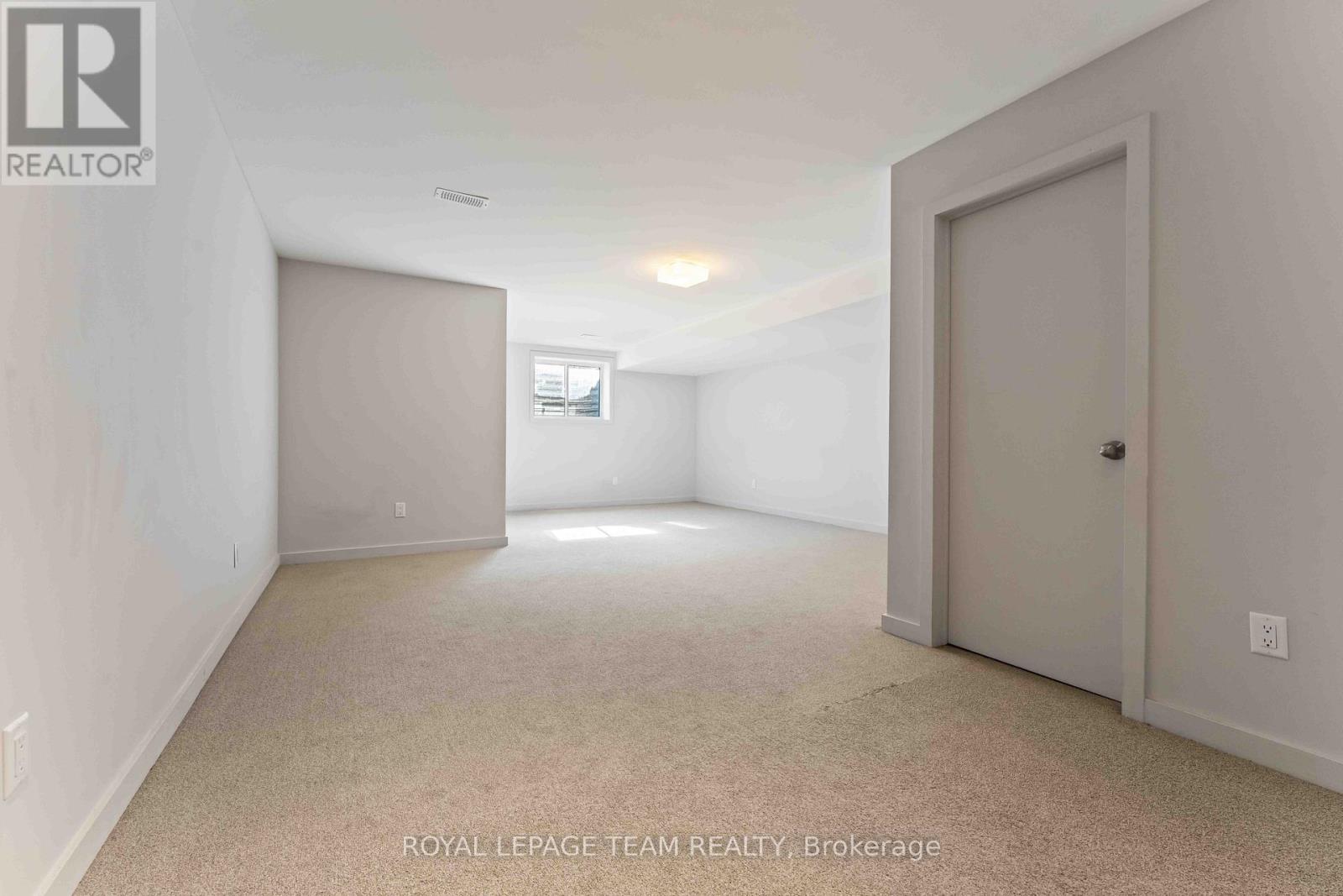 1052 Lunar Glow Crescent, Ottawa, Ontario  K4M 0J9 - Photo 20 - X12702078