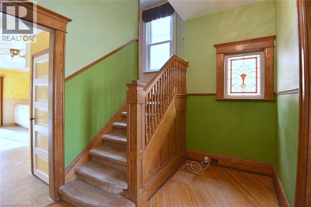 65 Young Street, Welland, Ontario  L3B 4C5 - Photo 7 - 40788696