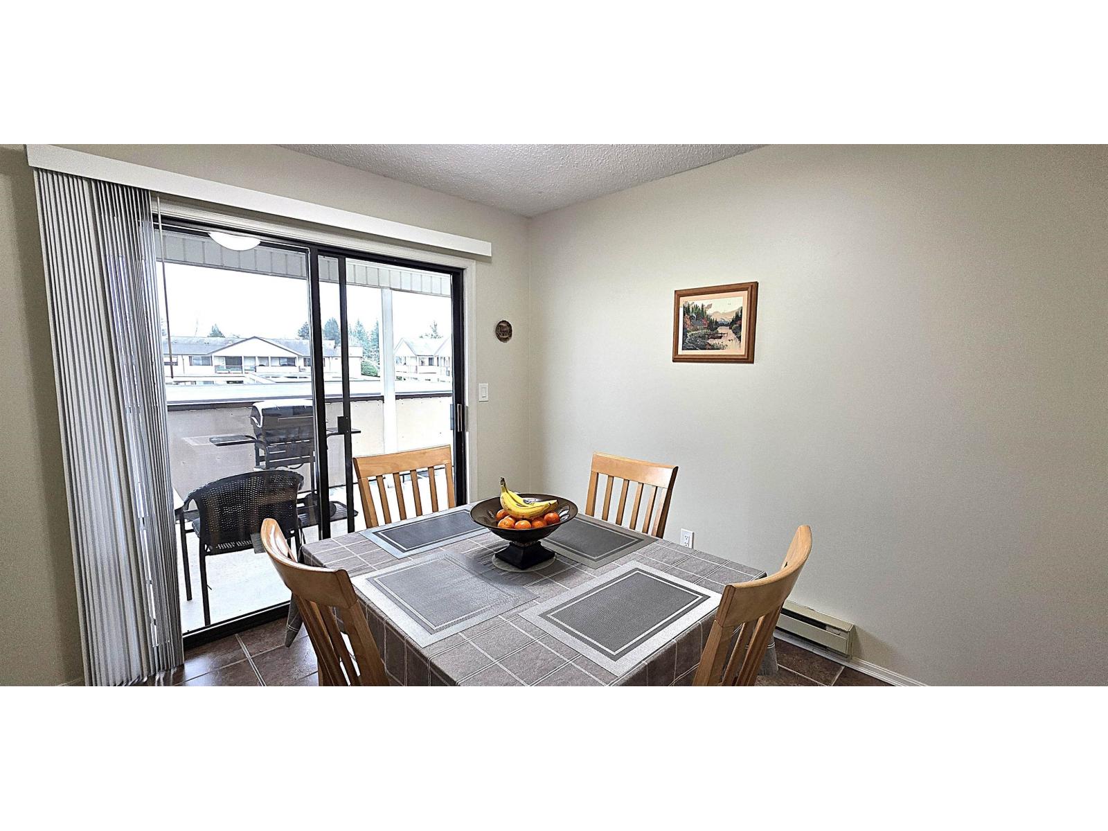 8 32959 George Ferguson Way, Abbotsford, British Columbia  V2S 7W9 - Photo 9 - R3079250