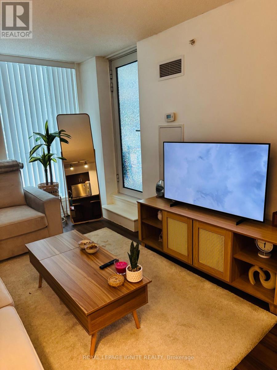 223 - 80 Esther Lorrie Drive, Toronto, Ontario  M9W 0C6 - Photo 6 - W12706744