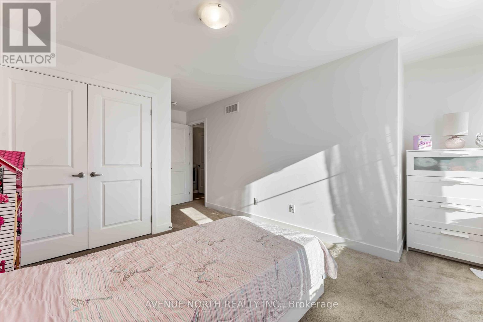 3369 Findlay Creek Drive, Ottawa, Ontario  K1T 0V5 - Photo 30 - X12706762