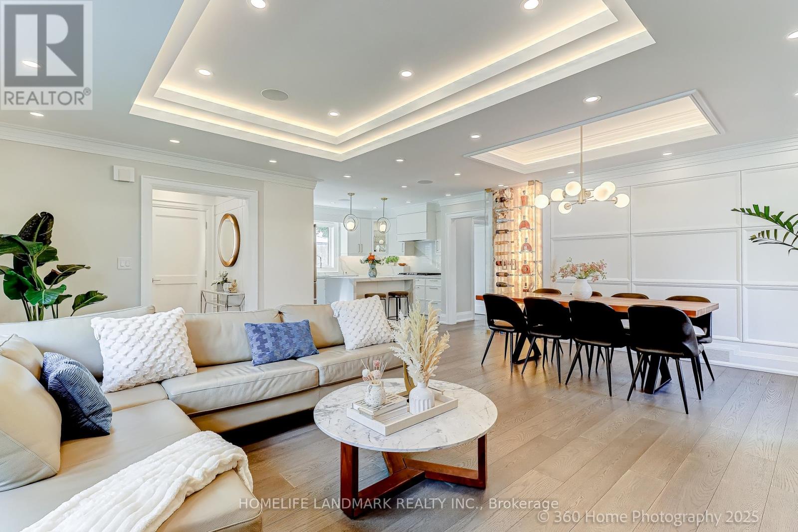 24 Evanston Drive, Toronto, Ontario  M3H 5P1 - Photo 9 - C12707074