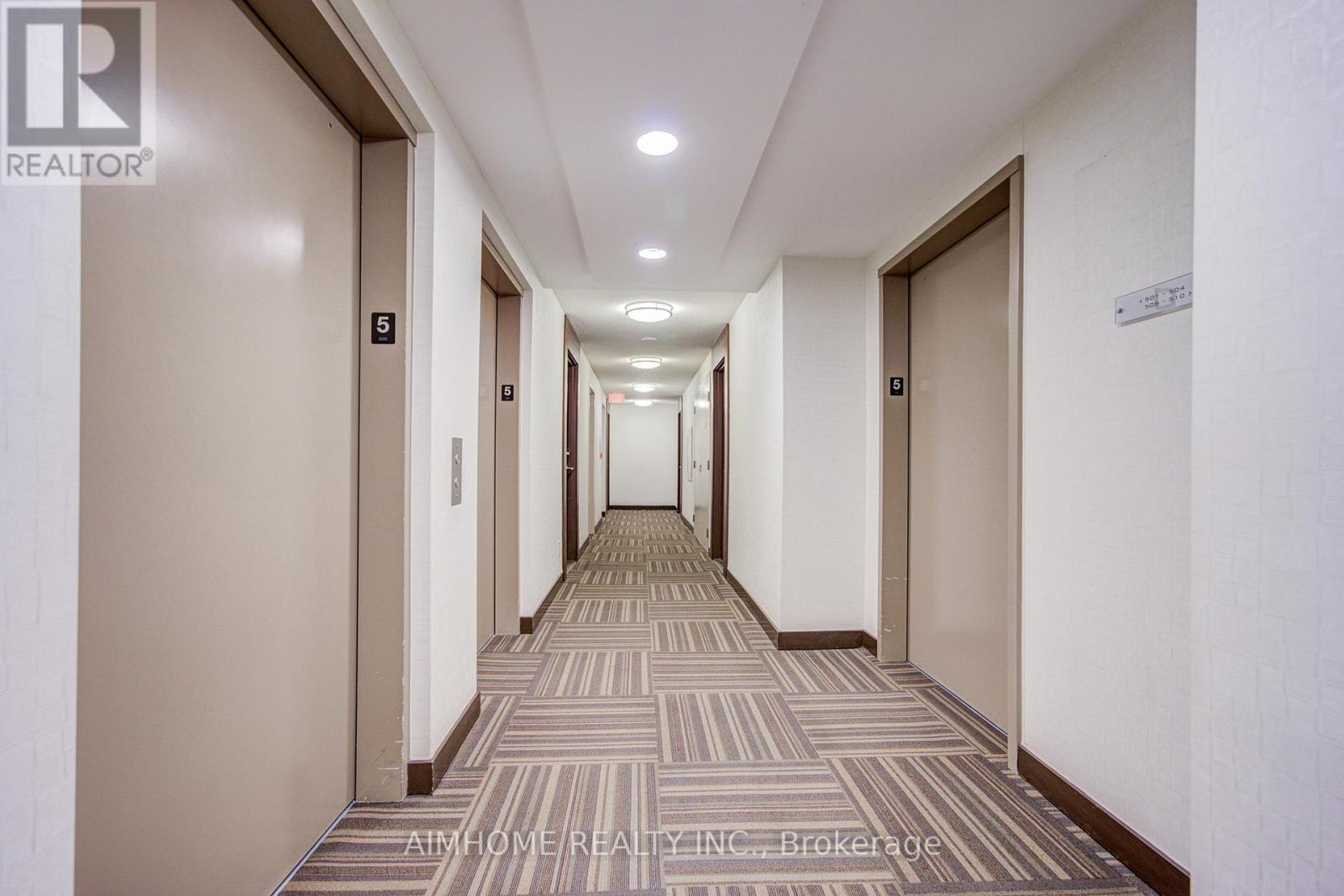 506 - 151 Village Green Square, Toronto (Agincourt South-Malvern West), Ontario  M1S 0K5 - Photo 4 - E12707082