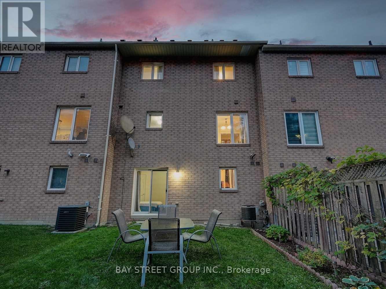 152 Leitchcroft Crescent, Markham, Ontario  L3T 7T6 - Photo 33 - N12707076