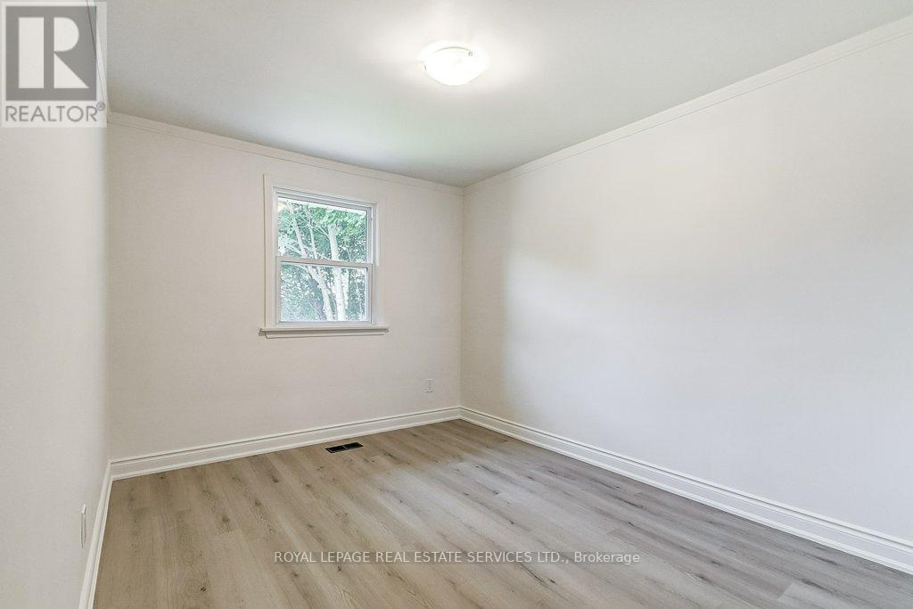 1196 Grange Road, Oakville, Ontario  L6H 1P7 - Photo 22 - W12707070