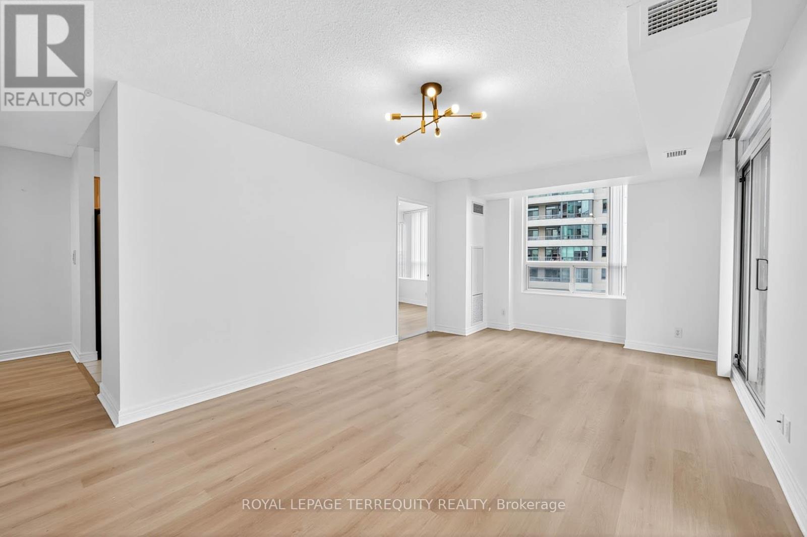 2610 - 23 Hollywood Avenue, Toronto, Ontario  M2N 7L8 - Photo 12 - C12702870