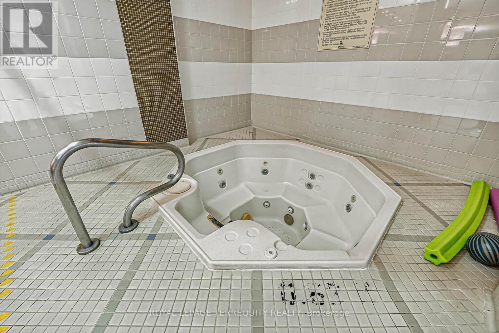 2610 - 23 Hollywood Avenue, Toronto, Ontario  M2N 7L8 - Photo 40 - C12702870