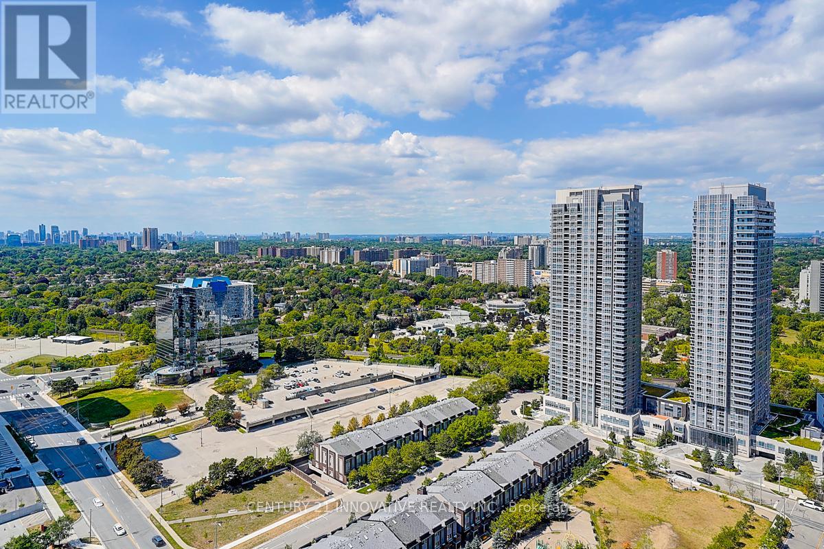 3220 - 135 Village Green Square, Toronto, Ontario  M1S 0G4 - Photo 2 - E12702032