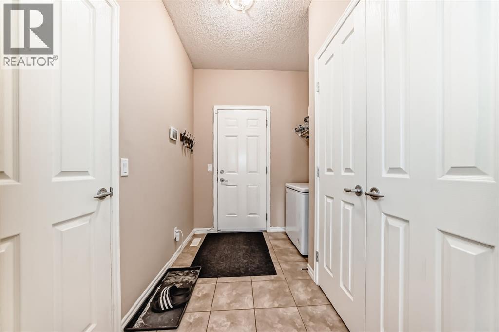 108 Seagreen Lane, Chestermere, Alberta  T1X 0E8 - Photo 17 - A2279964