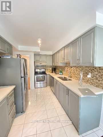 72 Weatherill Road, Markham, Ontario  L6C 2P5 - Photo 17 - N12707100