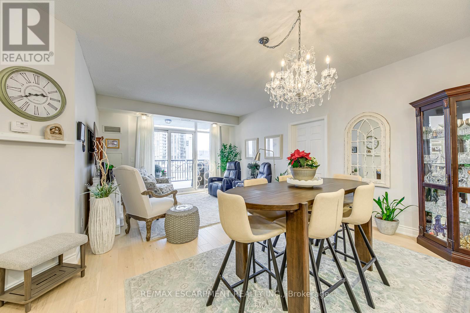 515 - 399 Elizabeth Street, Burlington, Ontario  L7R 0A4 - Photo 13 - W12707098