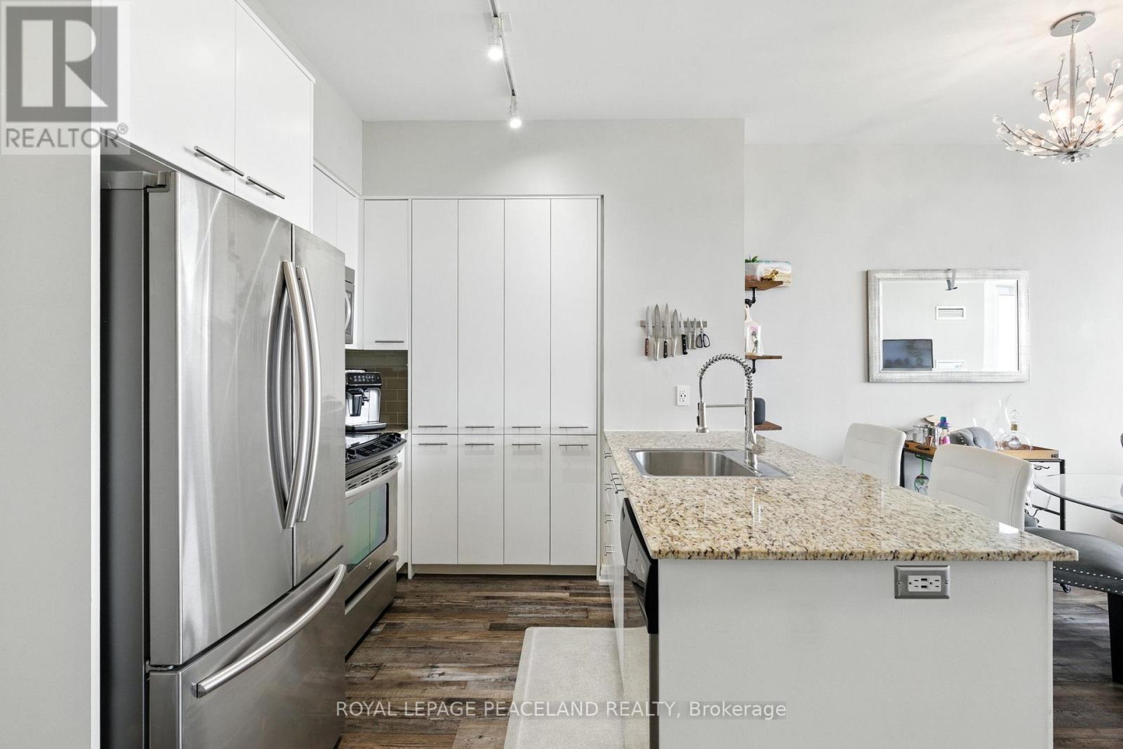 2101 - 1 Valhalla Inn Road, Toronto, Ontario  M9B 1S9 - Photo 19 - W12707104